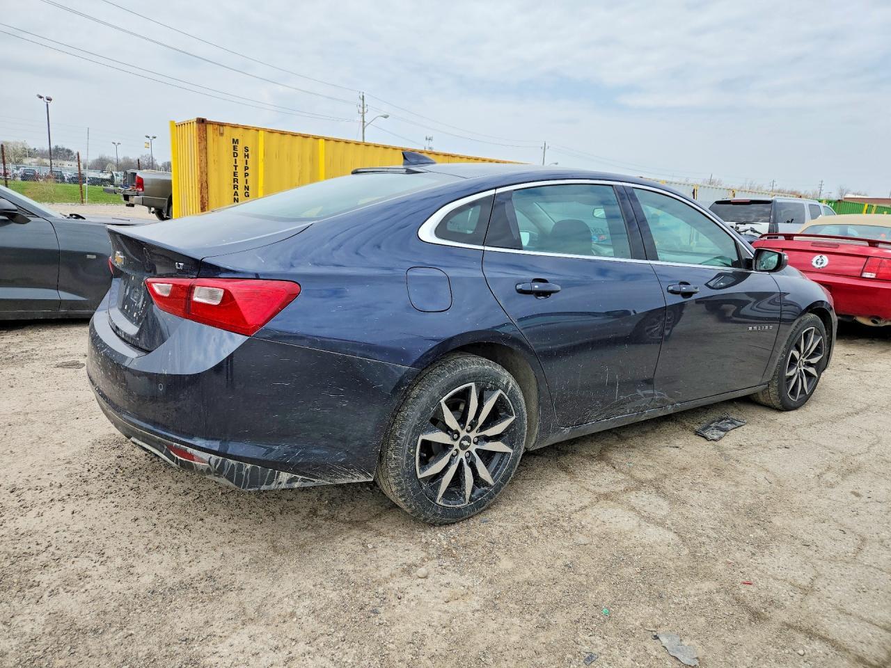 2016 Chevrolet Malibu Lt - Image 3