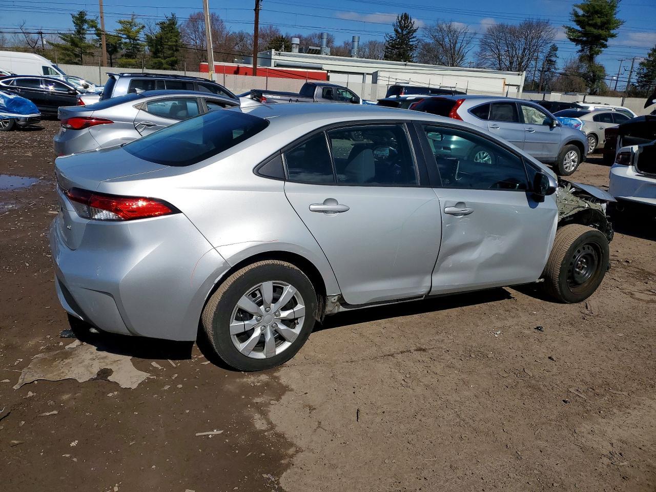 2020 Toyota Corolla Le - Image 3