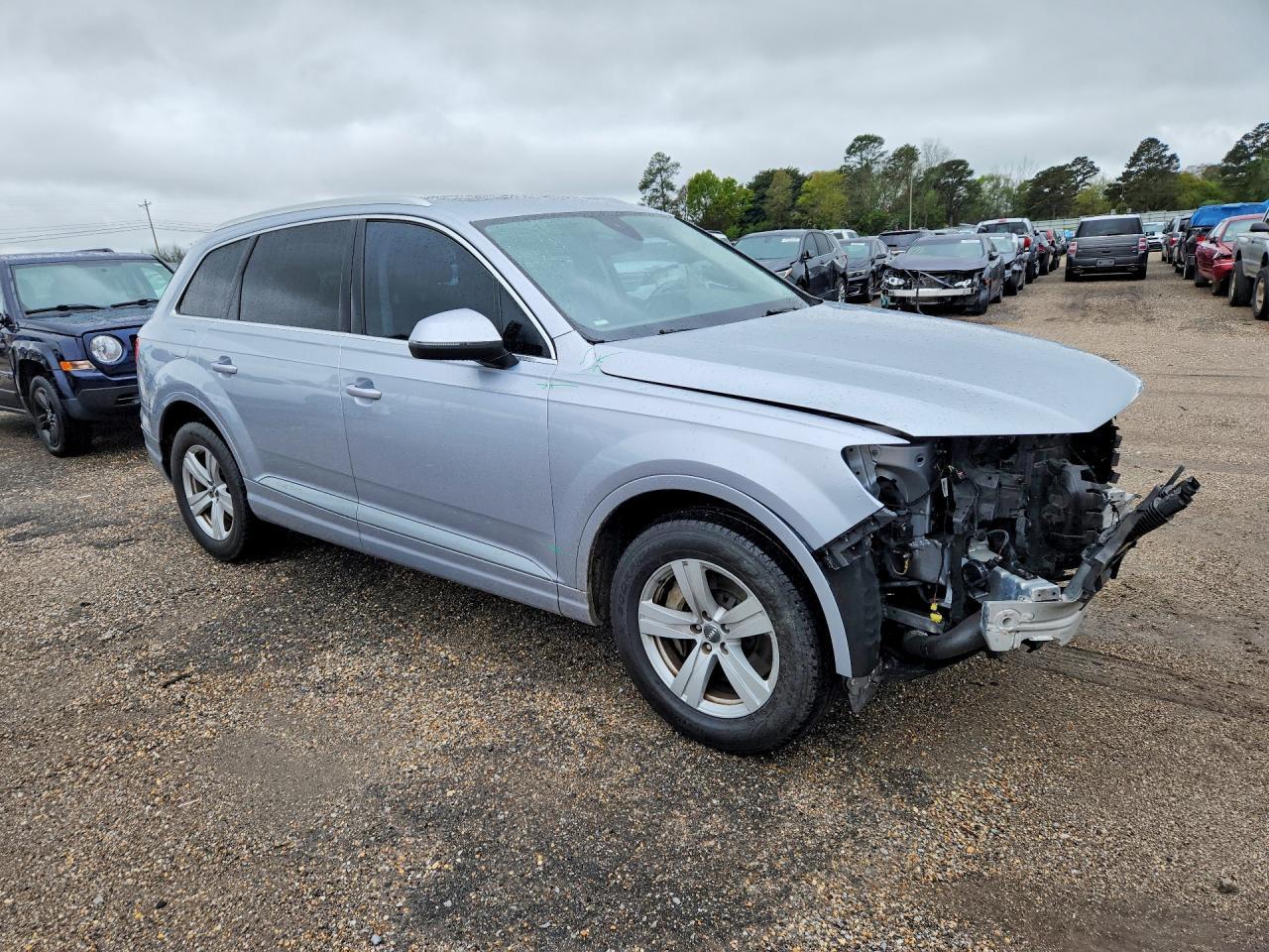 2019 Audi Q7 Premium Plus - Image 4