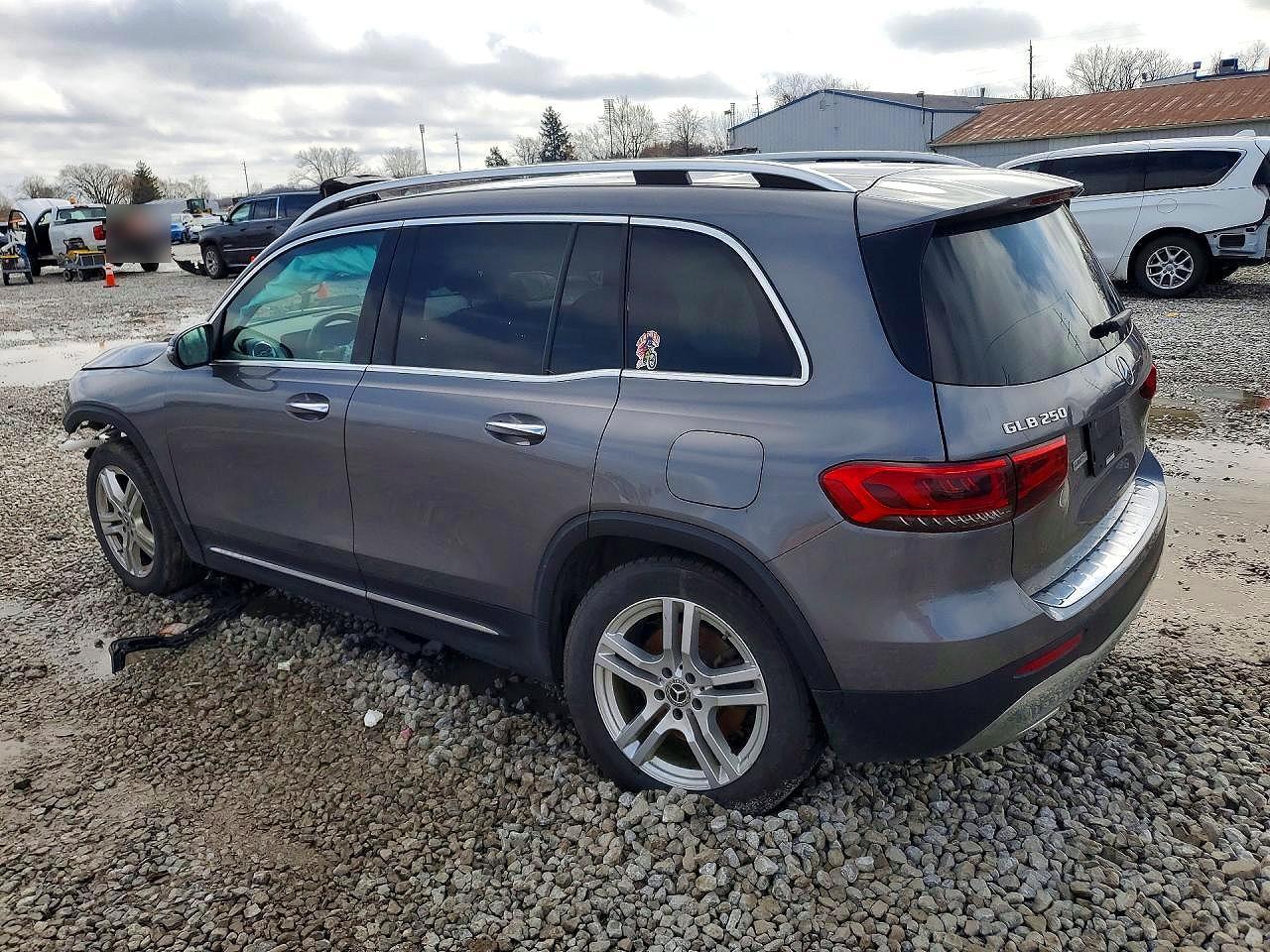 2021 Mercedes-Benz Glb 250 4Matic - Image 2