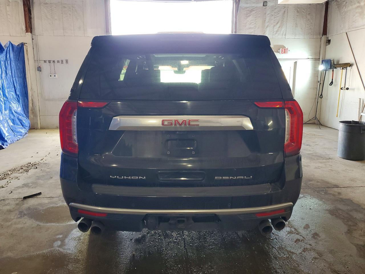 2021 GMC Yukon Denali - Фото 6