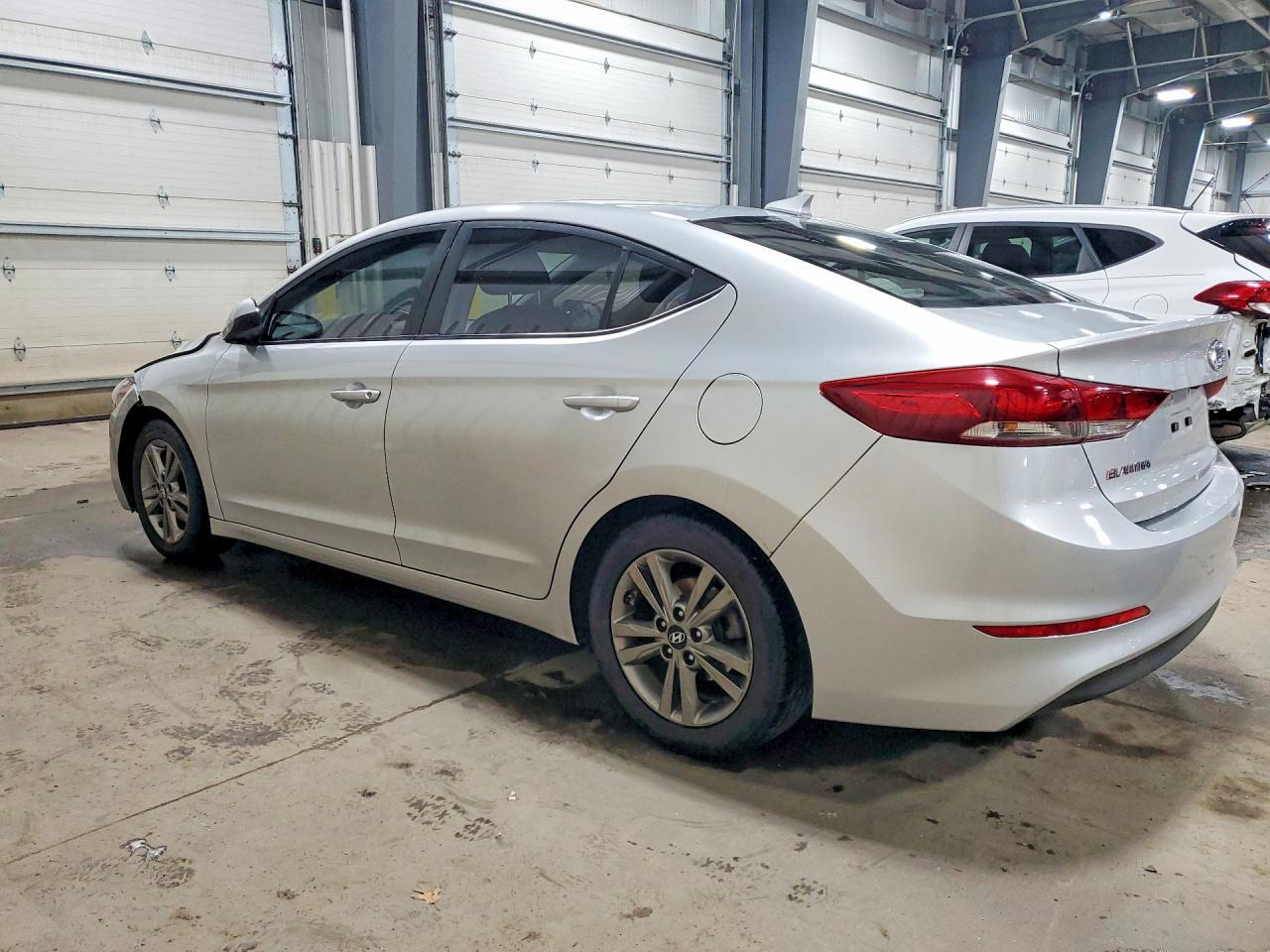 2018 Hyundai Elantra Sel - Фото 2