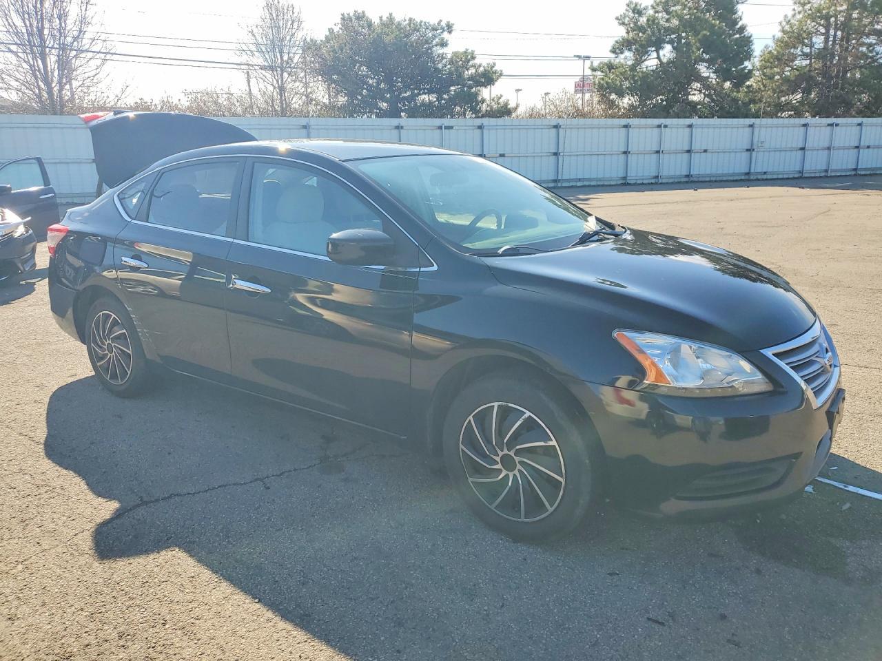 2013 Nissan Sentra S - Фото 4