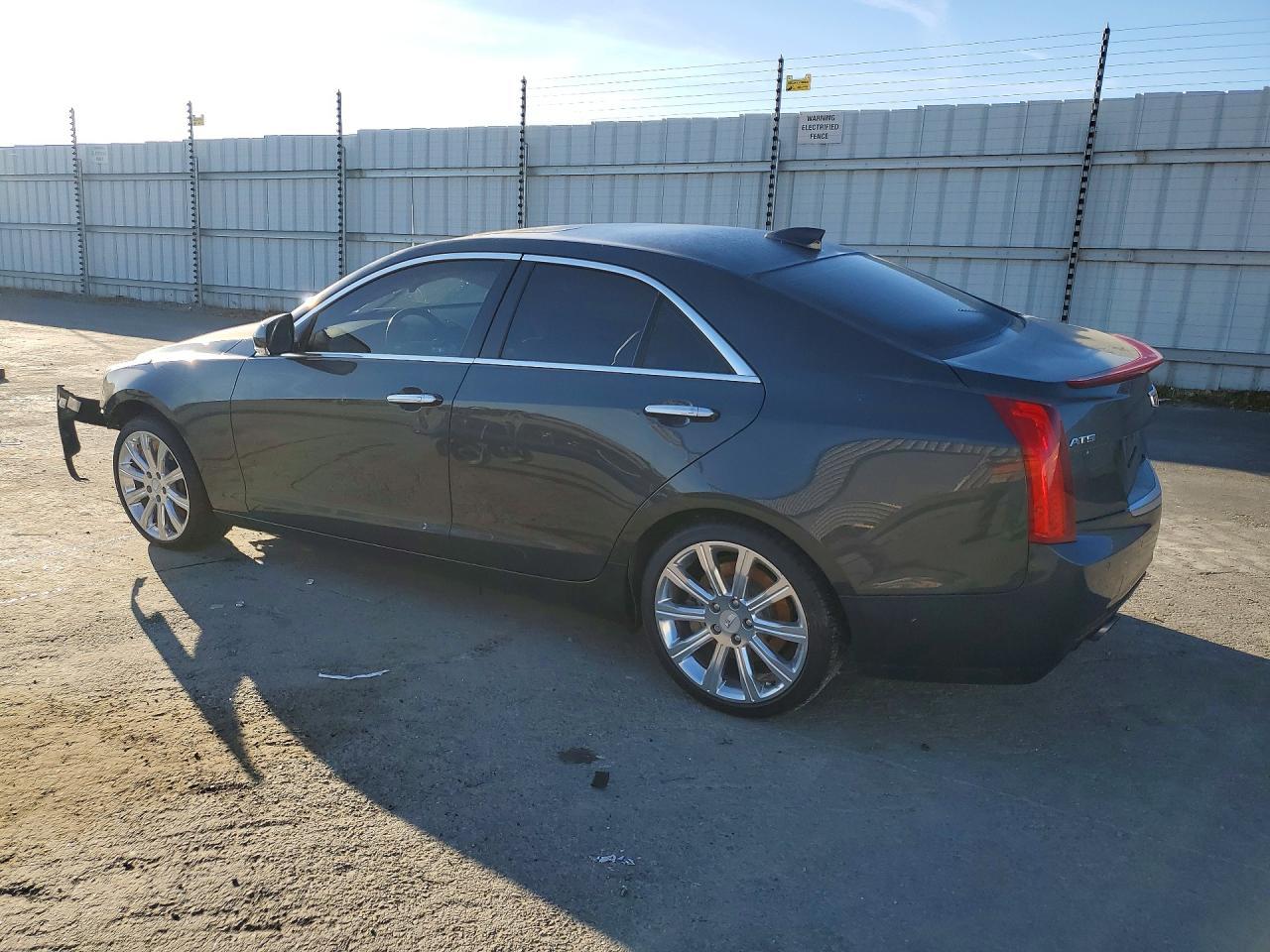 2017 Cadillac Ats Luxury - Image 2