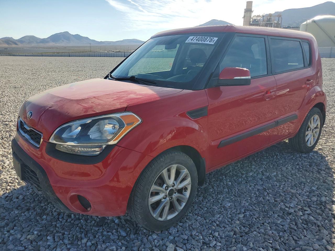 2013 Kia Soul +