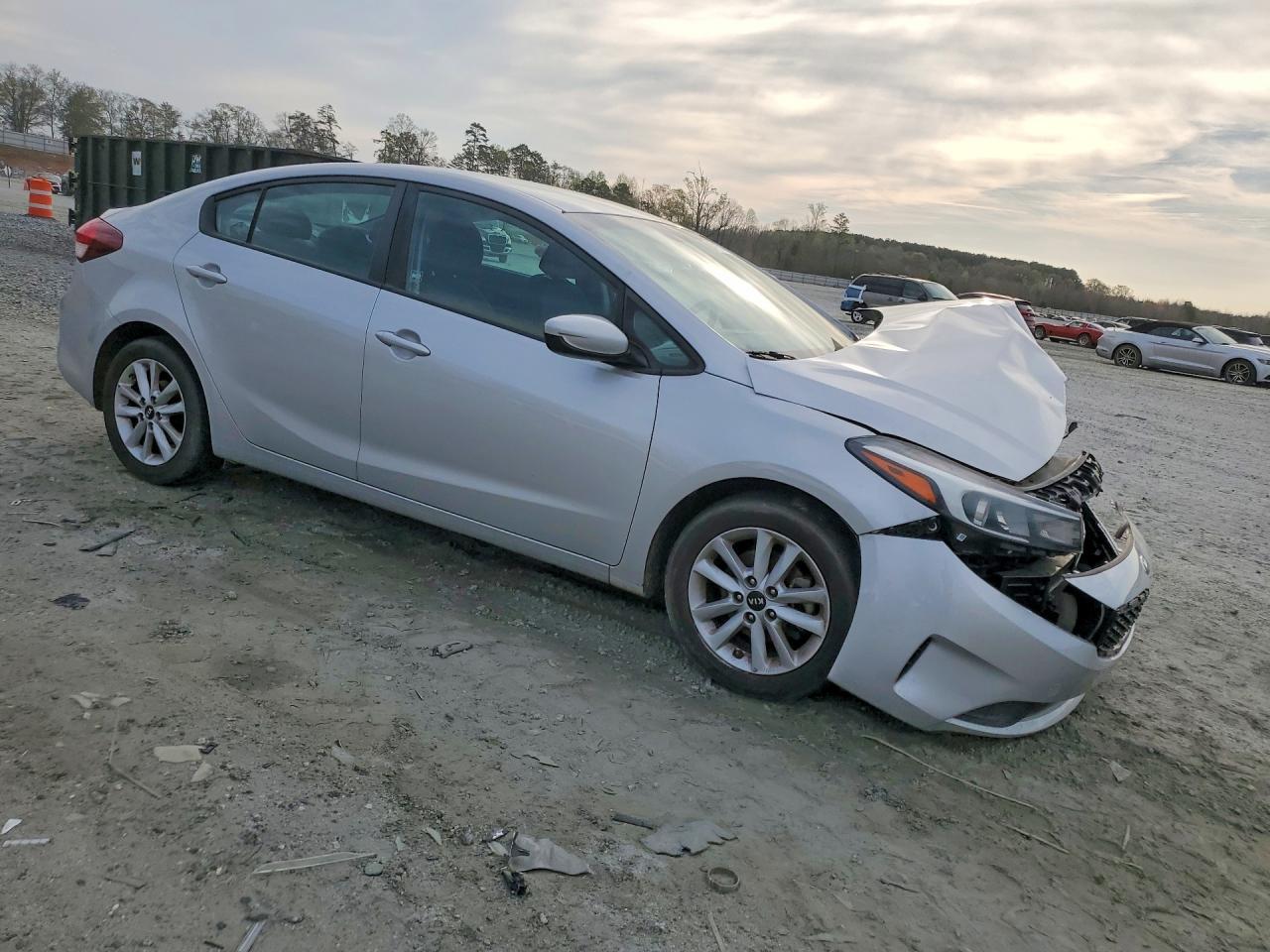 2017 Kia Forte Lx - Image 4