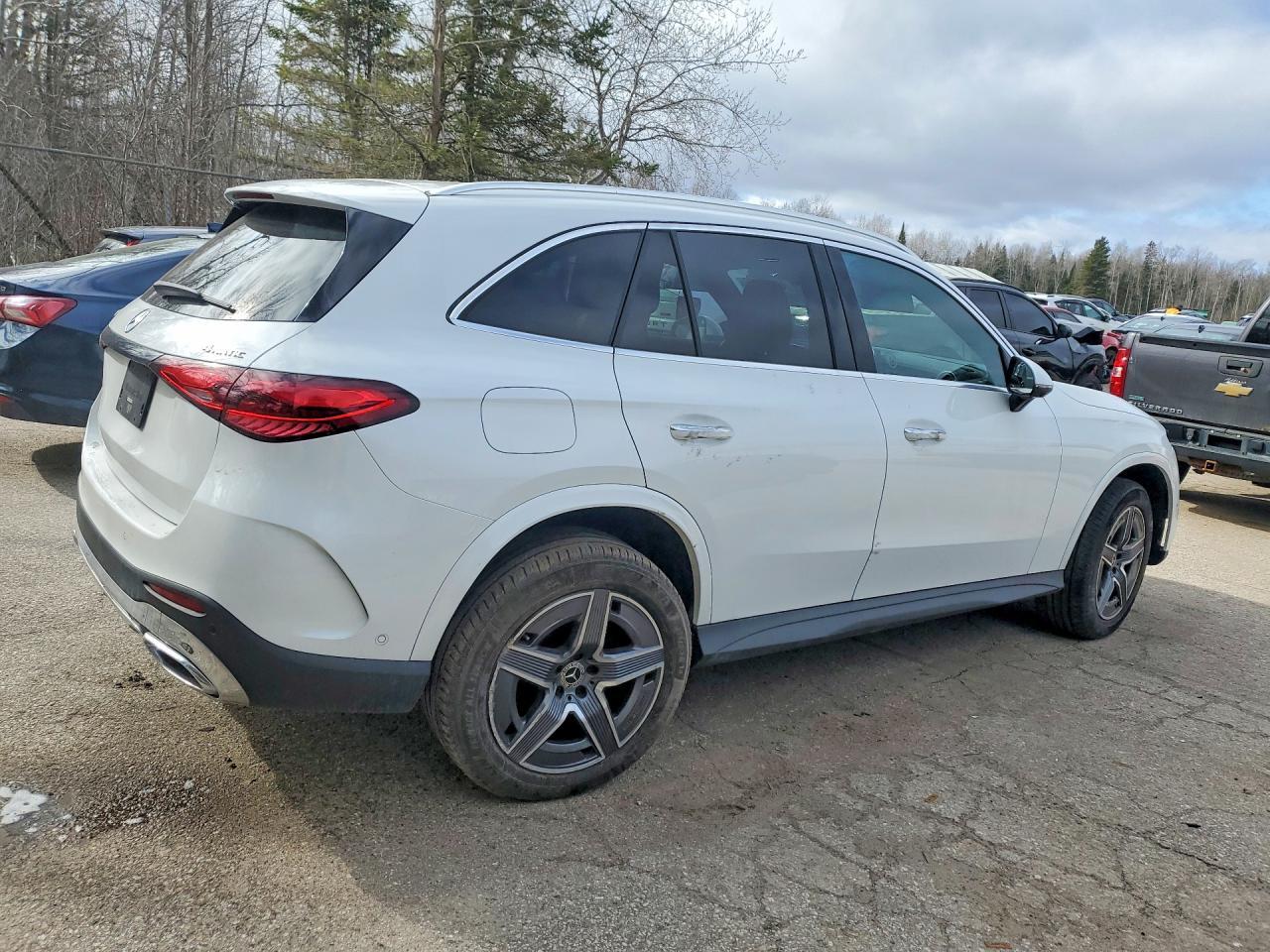 2024 Mercedes-Benz Glc300 4Dr Awd - Фото 3