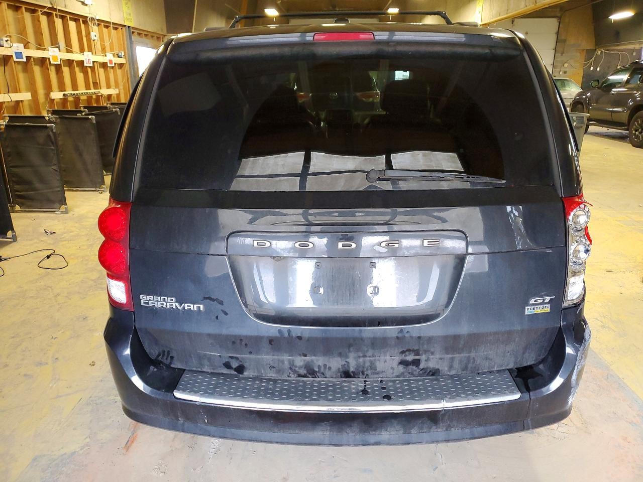 2018 Dodge Grand Caravan Gt - Image 6