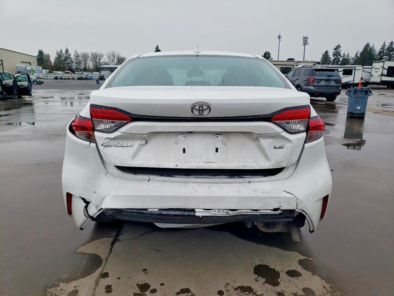 2023 Toyota Corolla Le - Image 6