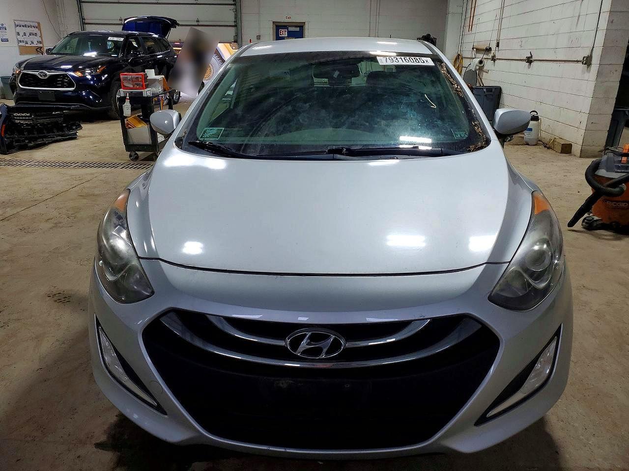 2013 Hyundai Elantra Gt Base - Фото 5