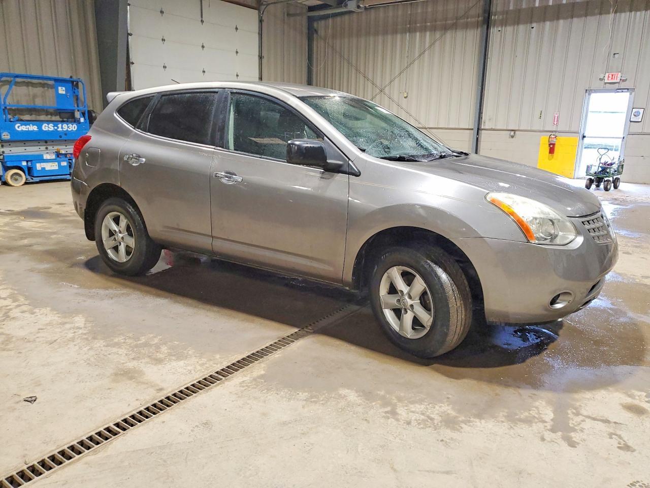 2010 Nissan Rogue S - Фото 4