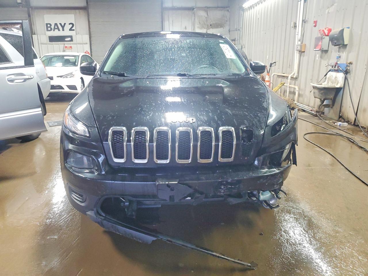 2014 Jeep Cherokee Sport - Фото 5