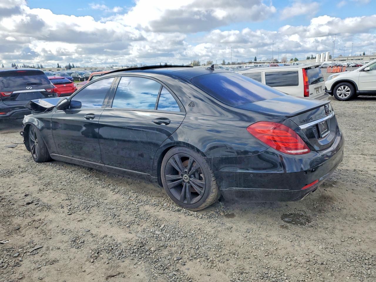 2015 Mercedes-Benz S 550 - Фото 2