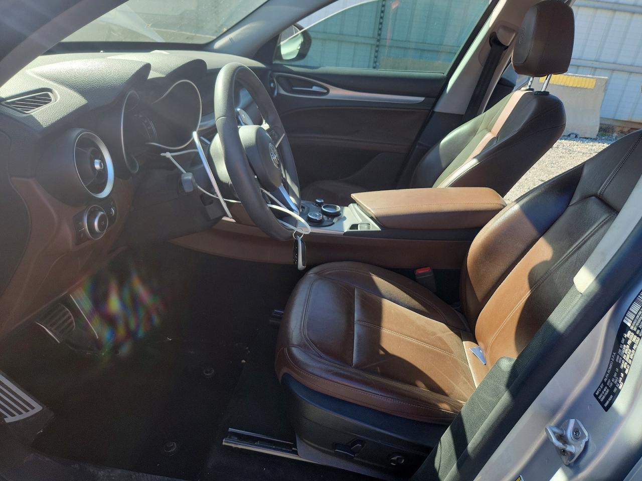 2018 Alfa Romeo Stelvio Sport - Image 7