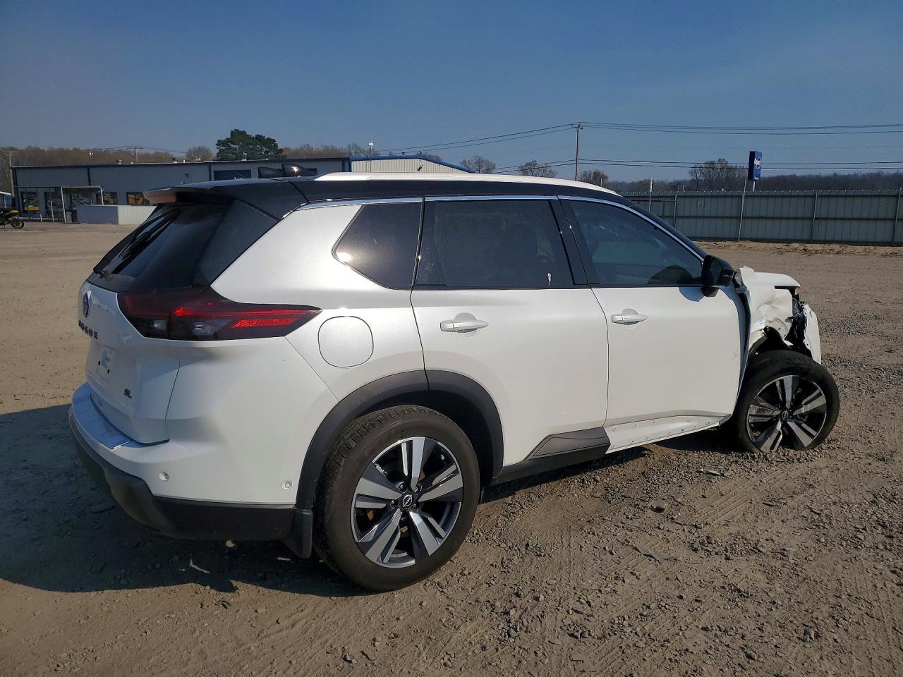 2025 Nissan Rogue Sl - Фото 3