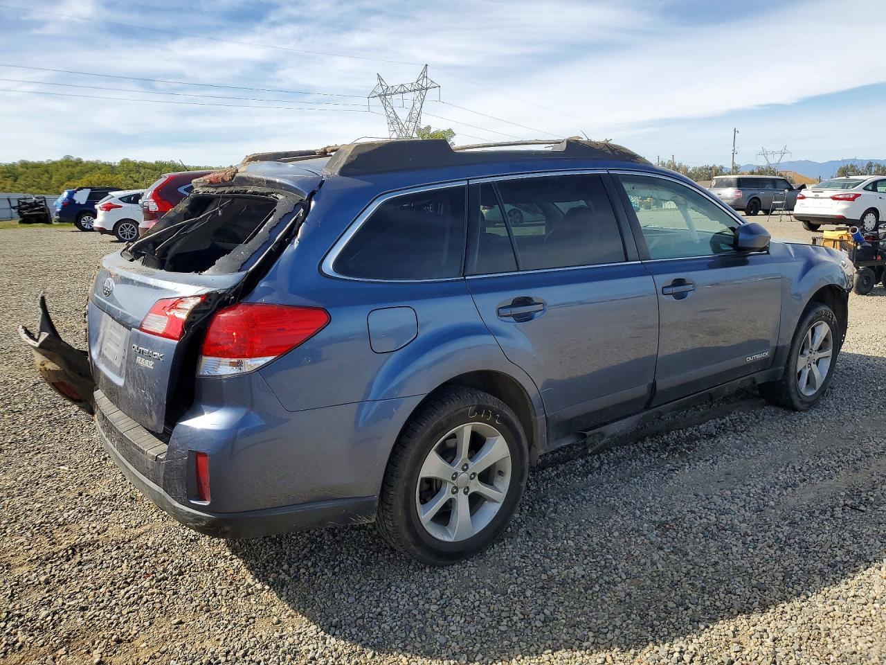 2013 Subaru Outback 2.5I Premium - Фото 3