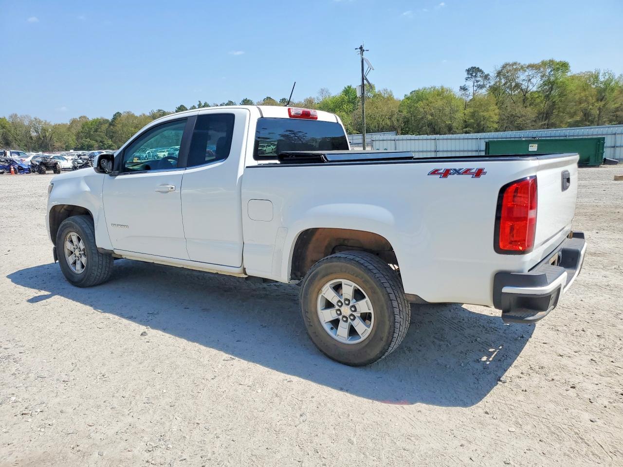 2016 Chevrolet Colorado - Фото 2