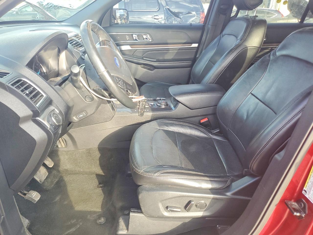 2017 Ford Explorer - Image 7