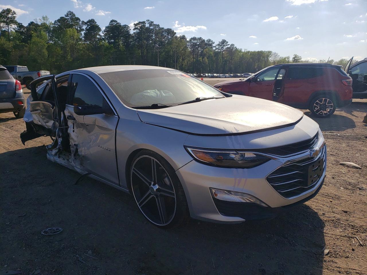 2022 Chevrolet Malibu Lt - Image 4