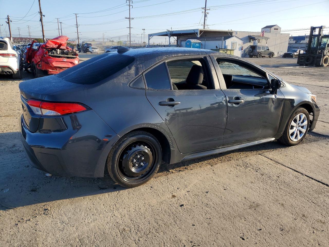 2024 Toyota Corolla Le - Фото 3