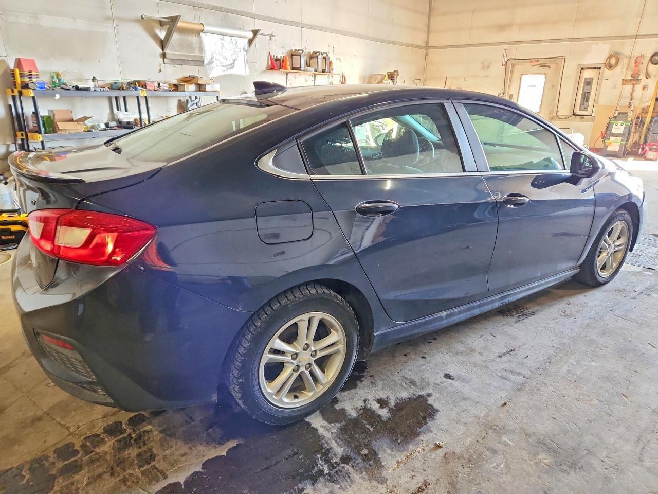 2016 Chevrolet Cruze Lt - Image 3