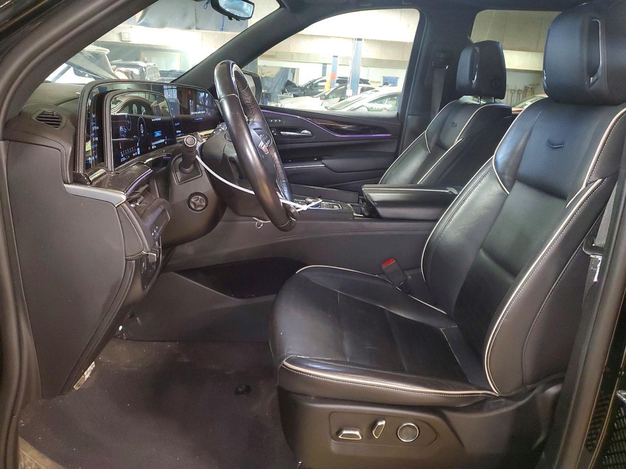 2023 Cadillac Escalade Sport - Фото 7