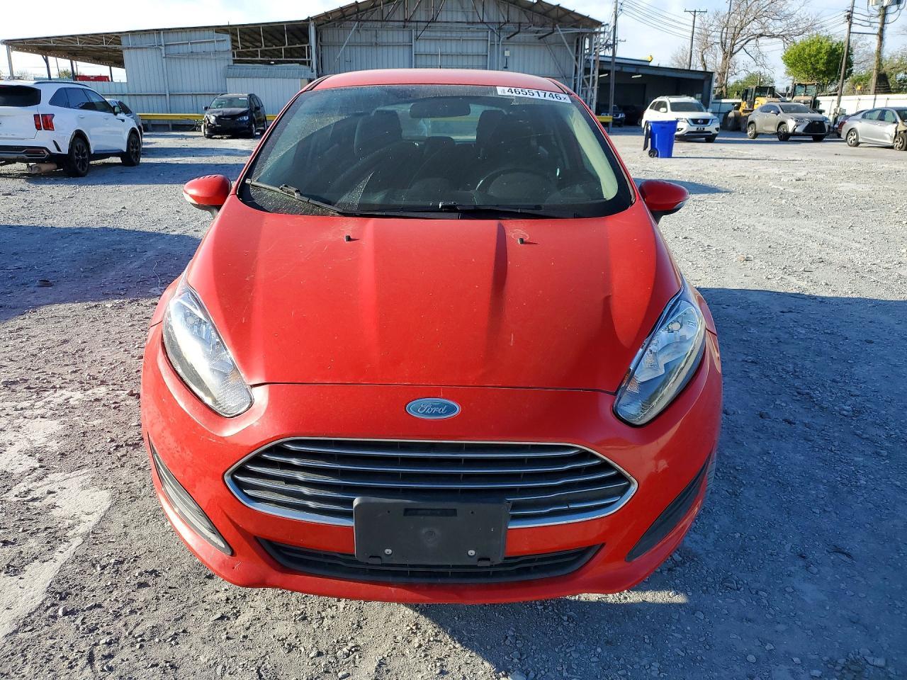2015 Ford Fiesta Se - Image 5