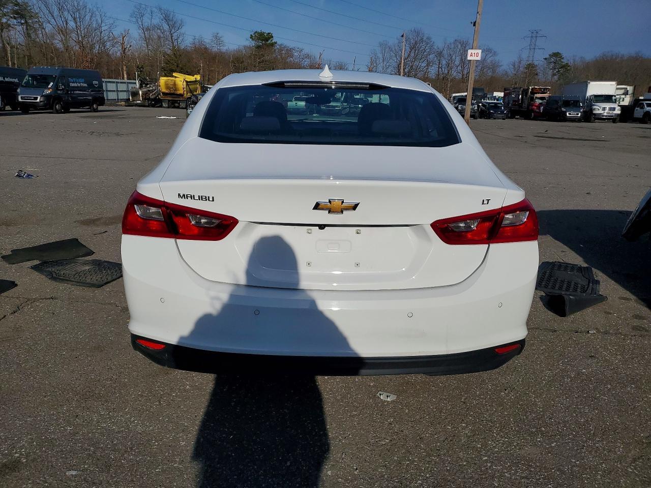 2024 Chevrolet Malibu Lt - Image 6