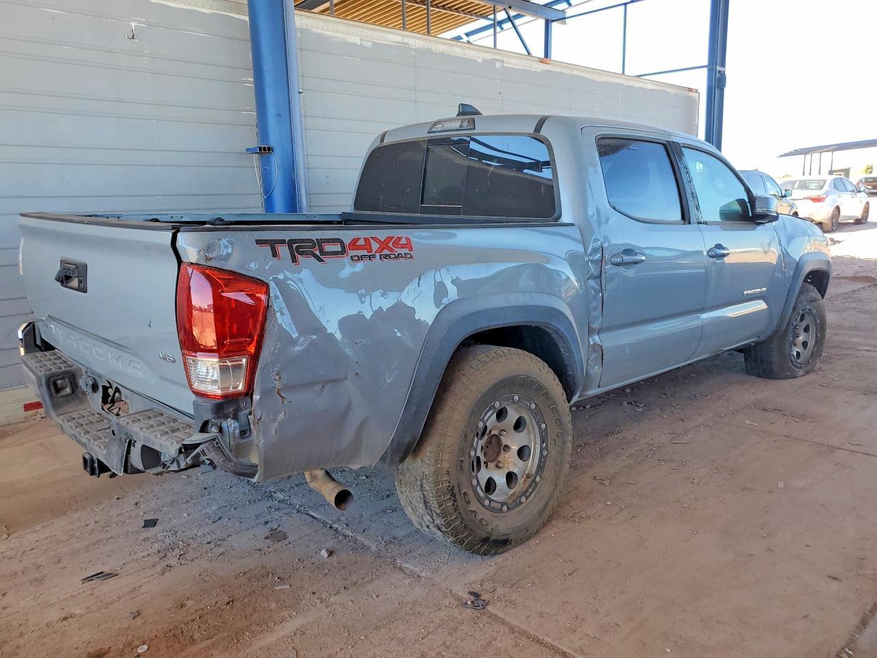 2021 Toyota Tacoma Trd Off-Road - Image 3
