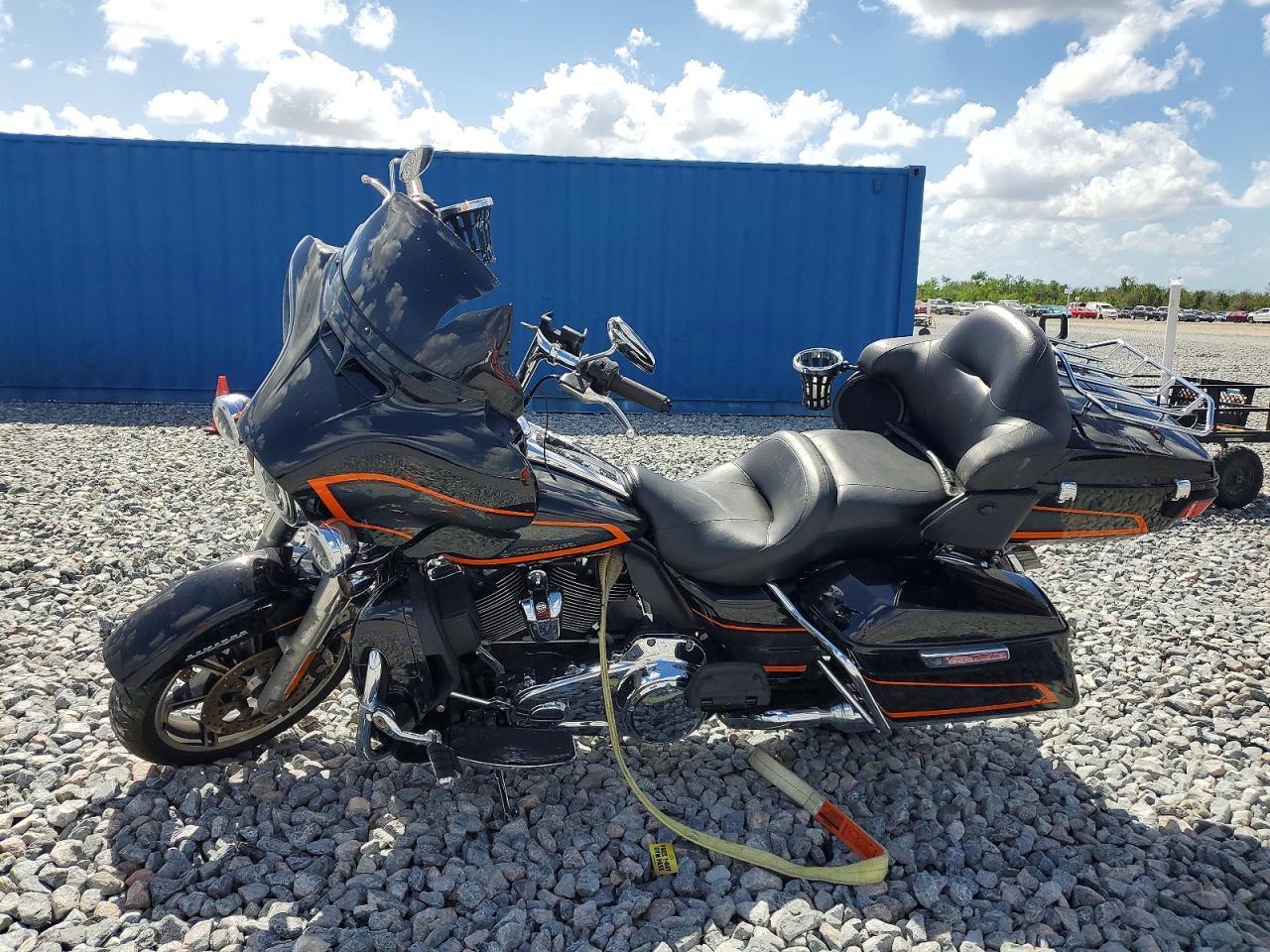 2022 Harley-Davidson Flhtk - Image 3