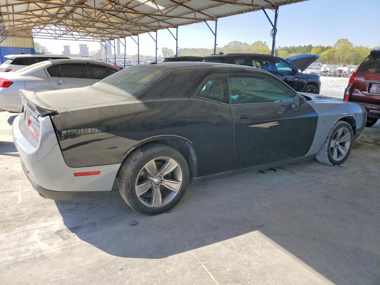 2019 Dodge Challenger Sxt - Image 3