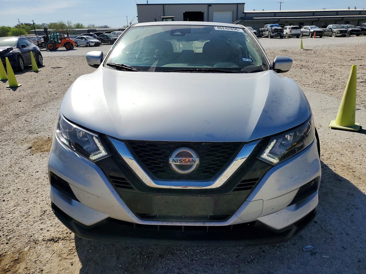 2020 Nissan Rogue Sport S - Фото 5