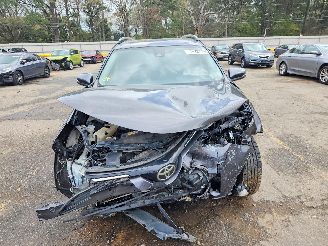 2017 Toyota Rav4 Xle - Фото 5