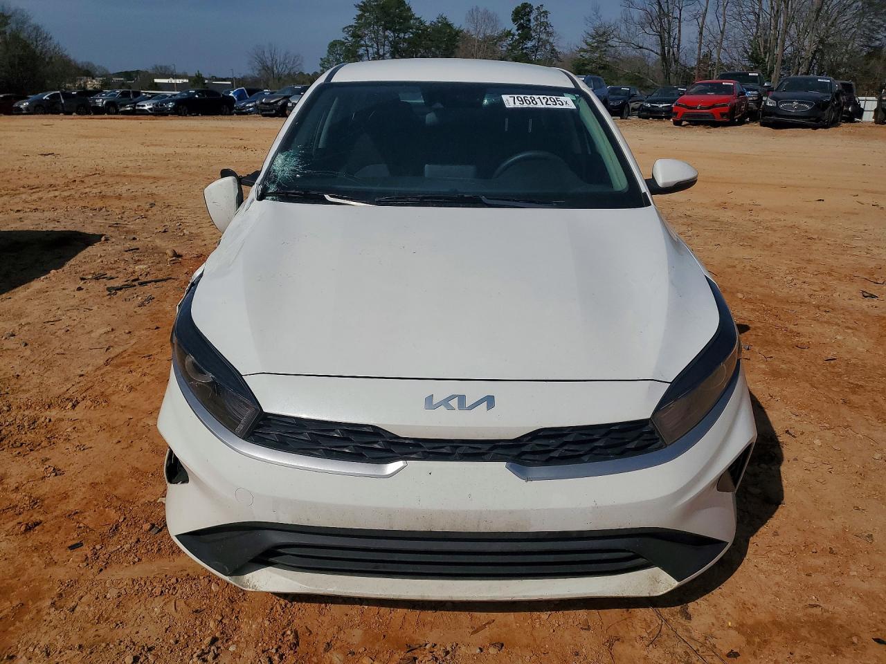 2024 Kia Forte Lxs - Image 5