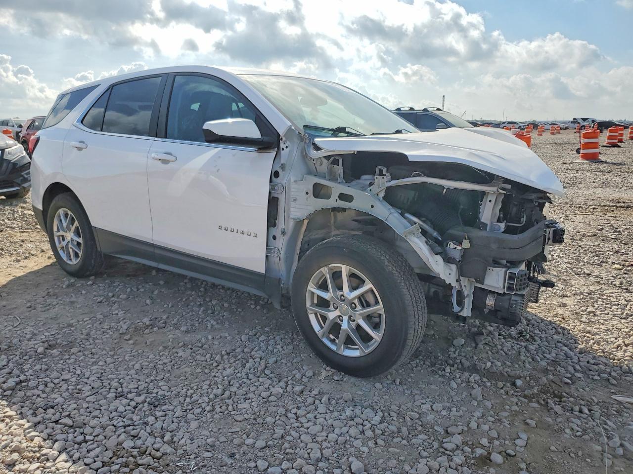 2022 Chevrolet Equinox Lt - Image 4