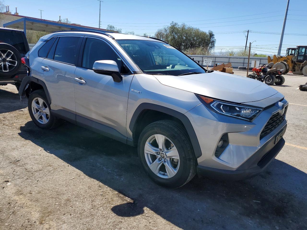 2021 Toyota Rav4 Hybrid Xle - Фото 4
