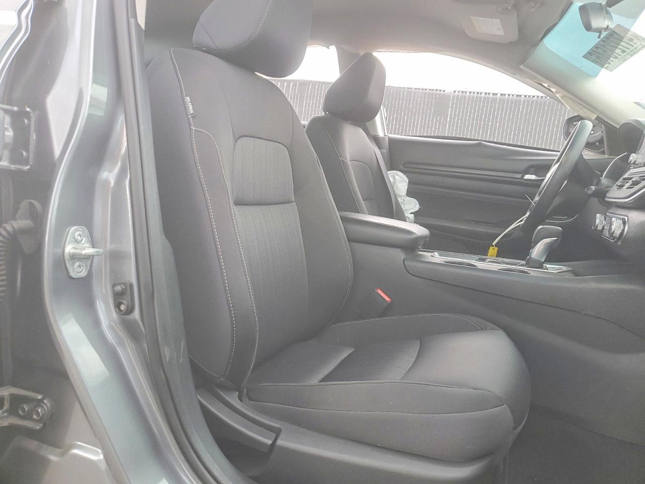 2019 Nissan Altima 2.5 S - Фото 7