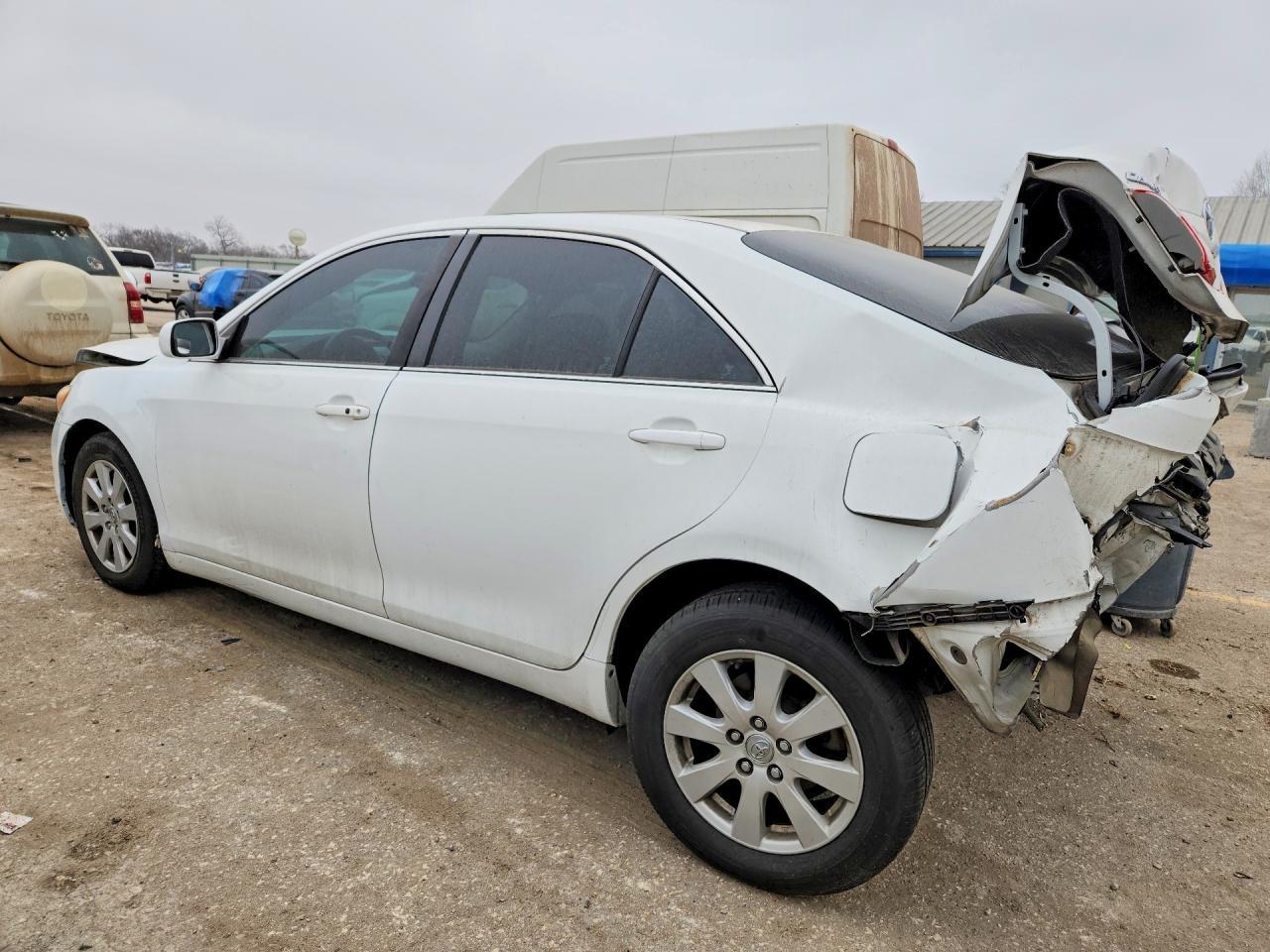 2007 Toyota Camry Hybrid Base - Фото 2