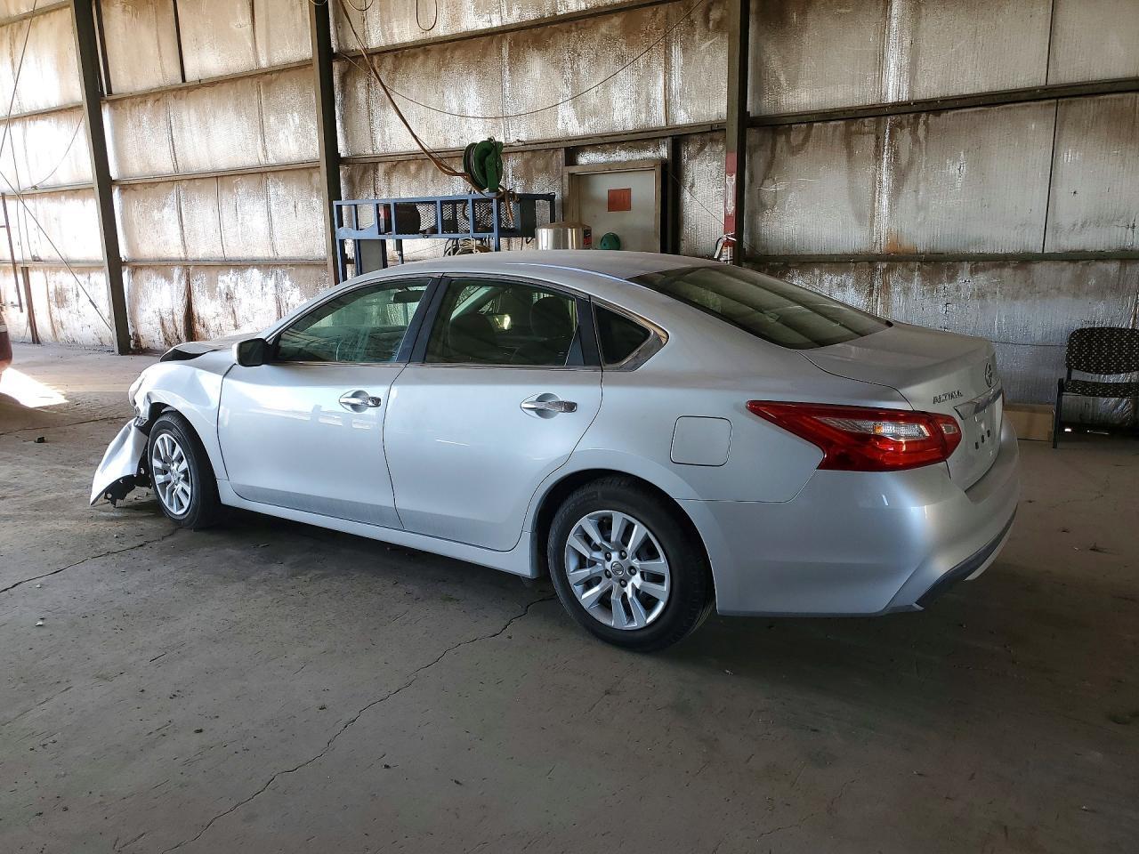 2016 Nissan Altima 2.5 S - Image 2