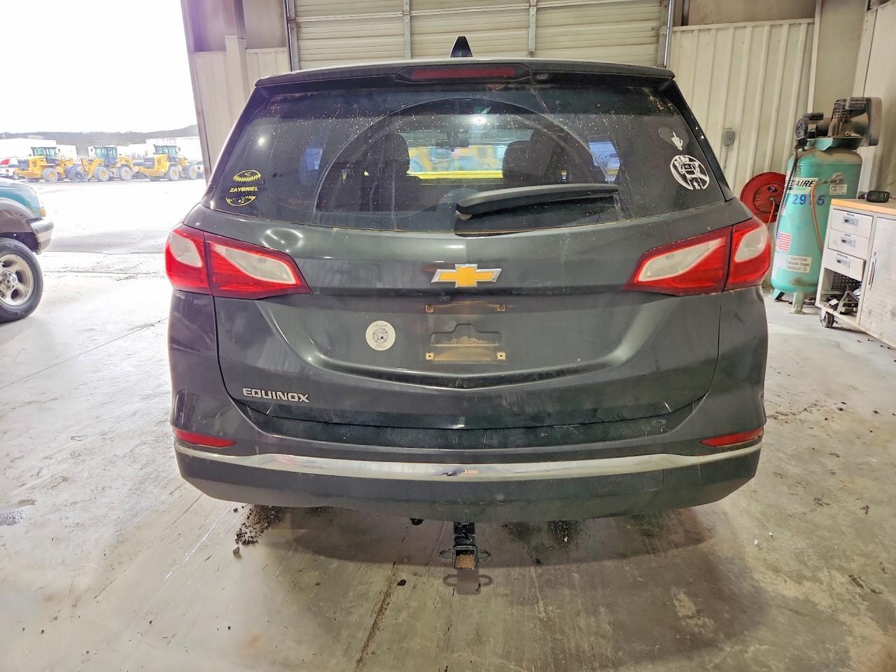 2018 Chevrolet Equinox Ls - Фото 6