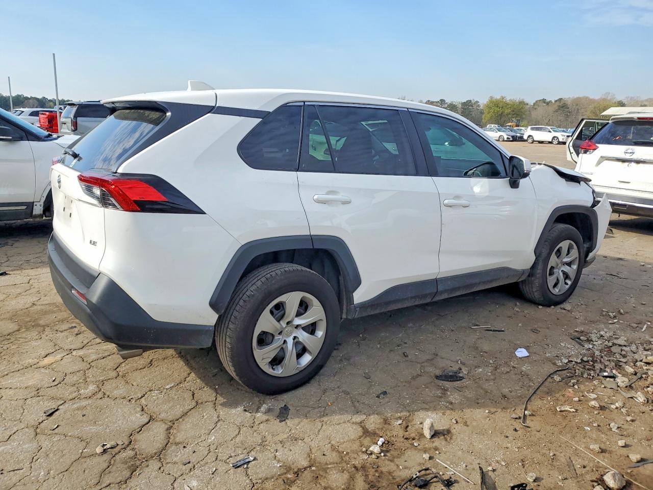 2022 Toyota Rav 4 - Фото 3