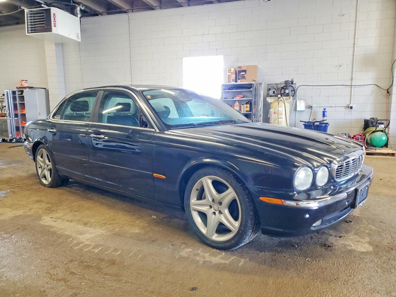 2005 Jaguar Xj8 L - Фото 4