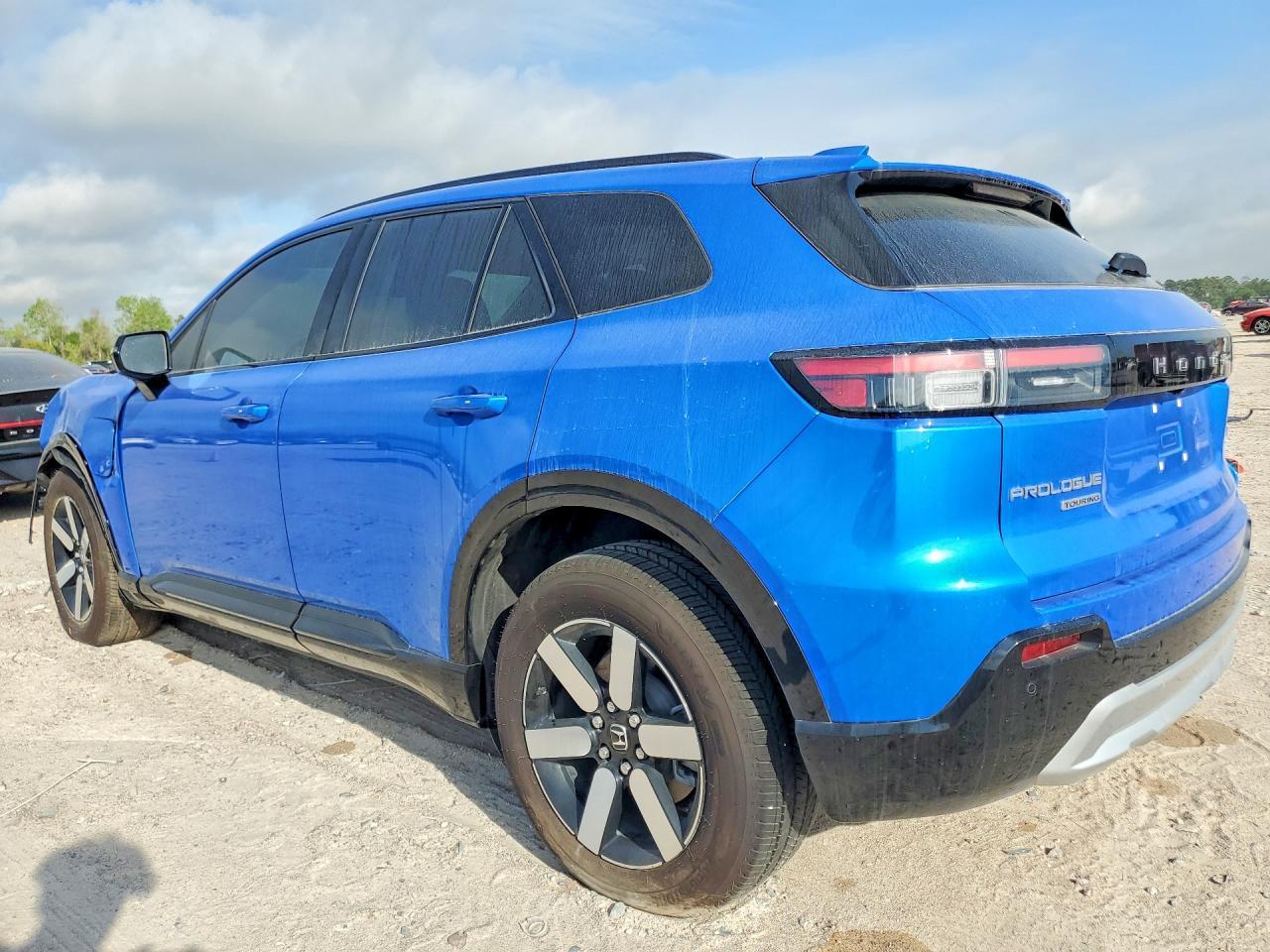 2024 Honda Prologue Tour - Image 2