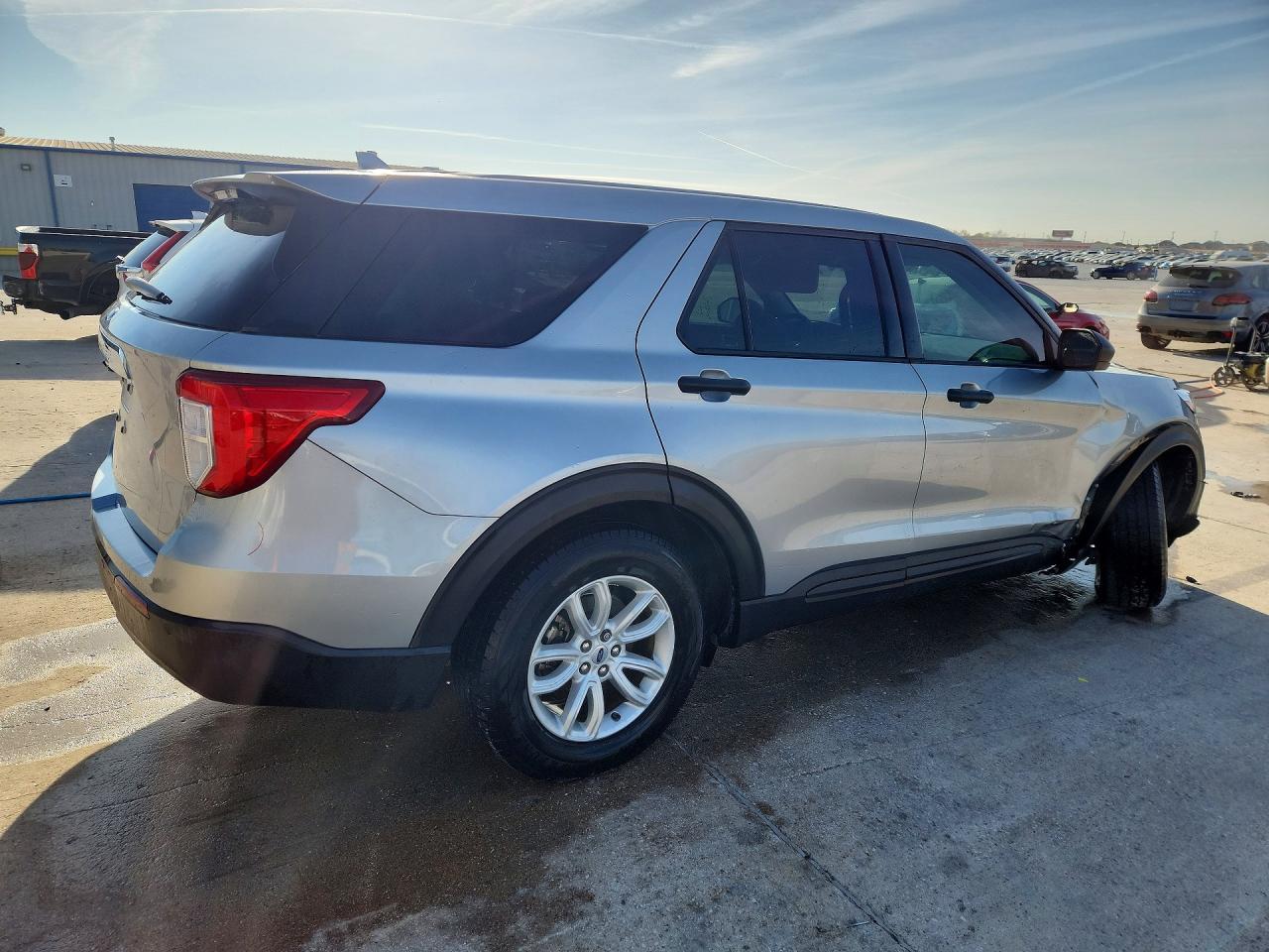 2020 Ford Explorer - Image 3