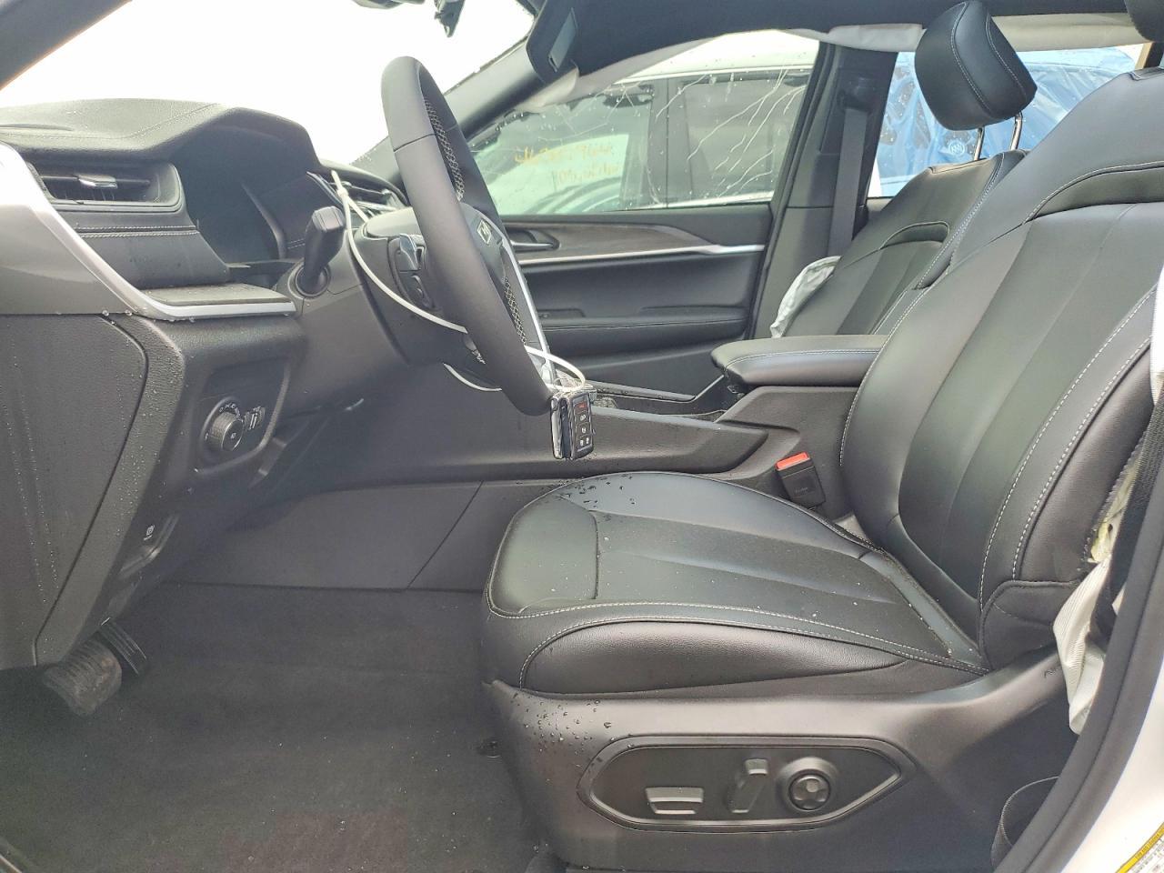 2025 Jeep Grand Cherokee Limited - Image 7