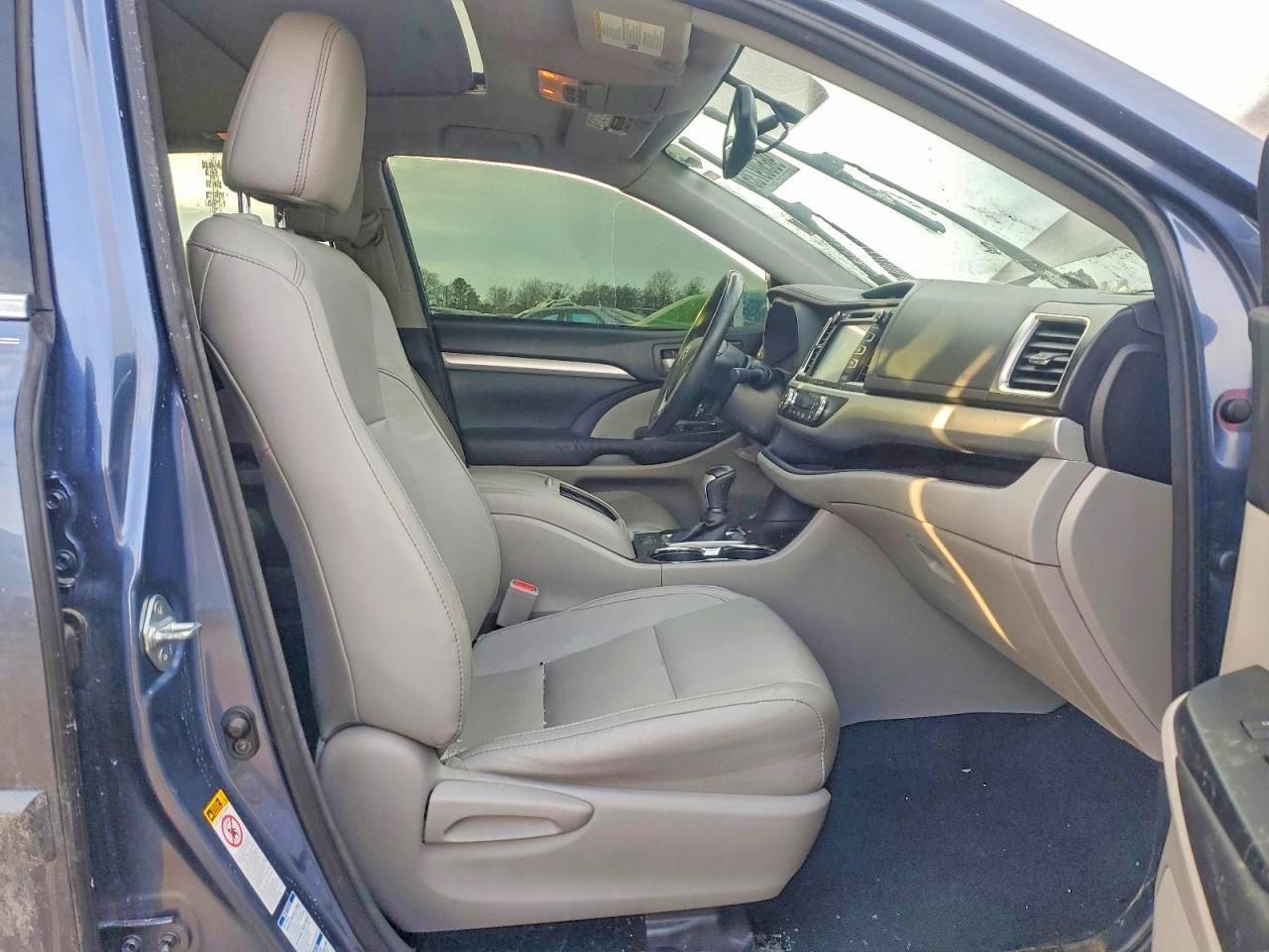 2016 Toyota Highlander Xle - Image 7