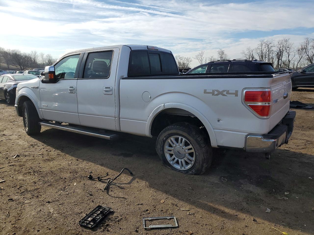 2014 Ford F150 Supercrew - Фото 2