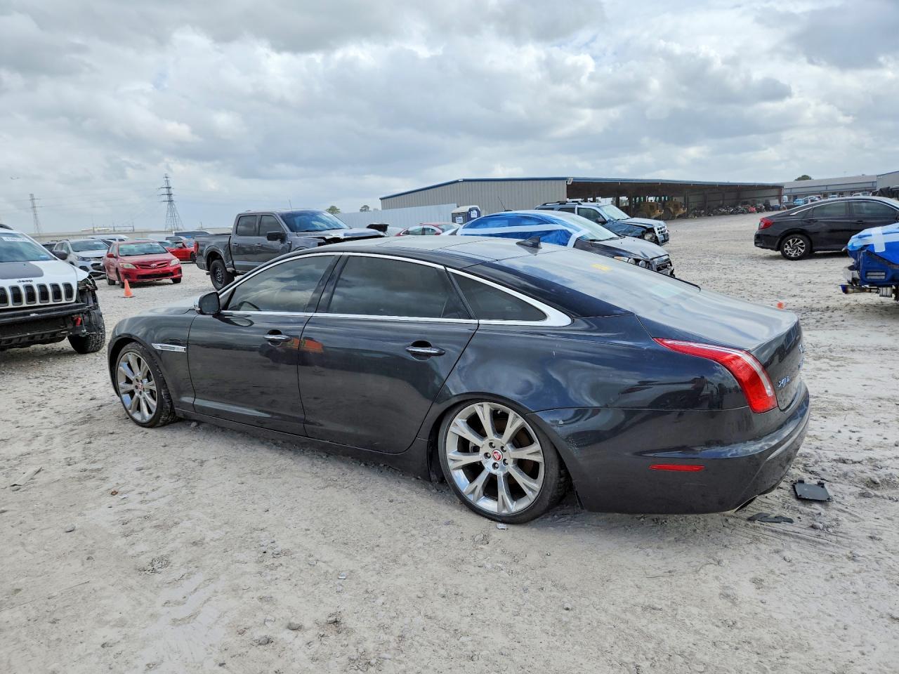 2014 Jaguar Xjl Portfolio - Фото 2