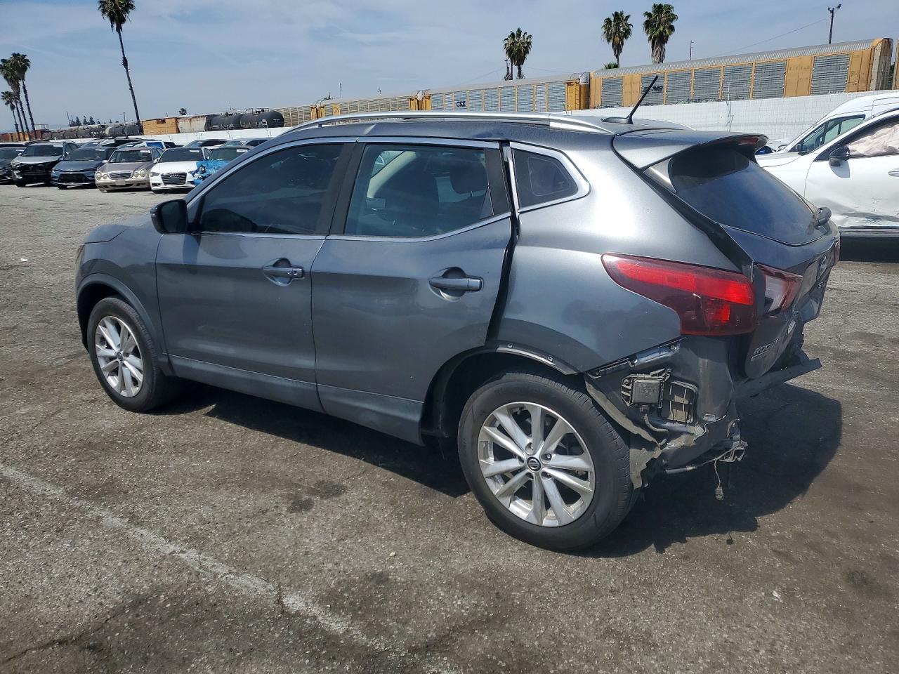 2019 Nissan Rogue Sport Sv - Фото 2