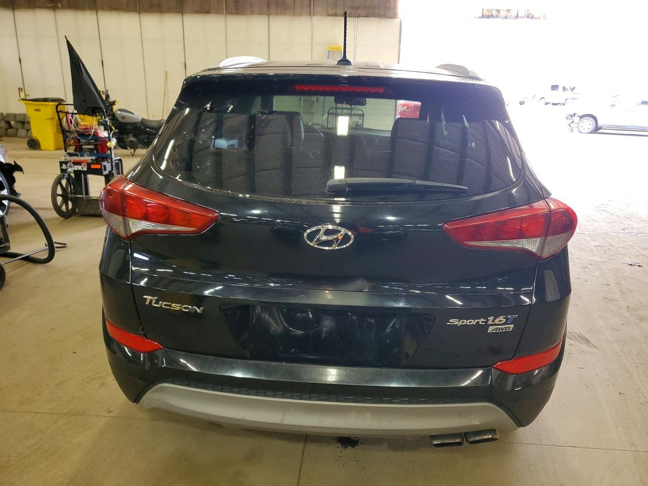 2017 Hyundai Tucson Sport - Image 6
